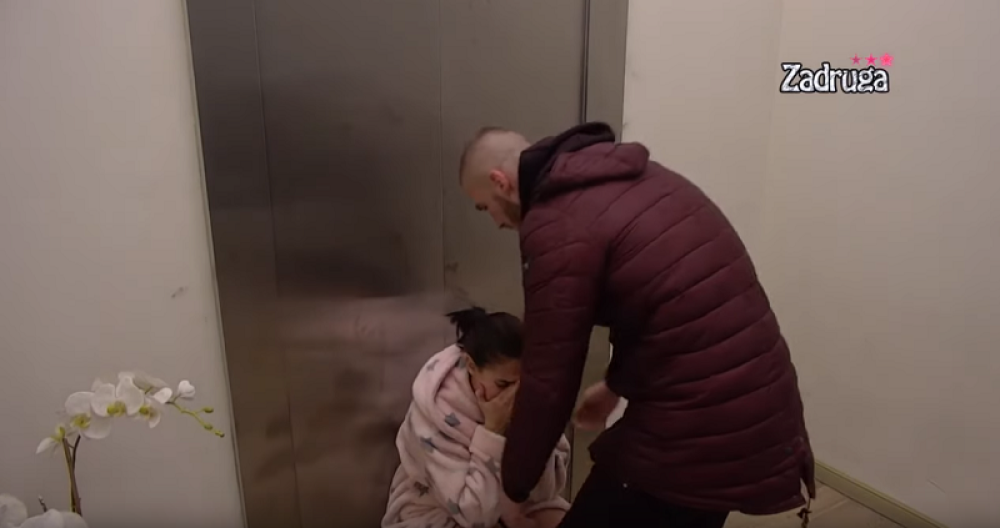 Mensur ponovo pravio ljubomorne scene Mini: Kemezova mu očitala lekciju! (VIDEO)