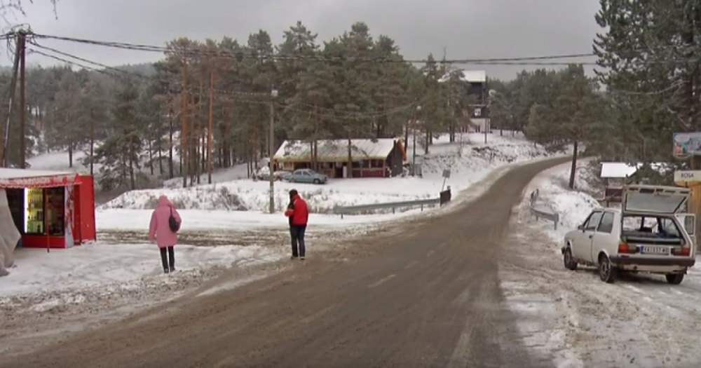 Vozači, budite oprezni! Velika magla na putevima
