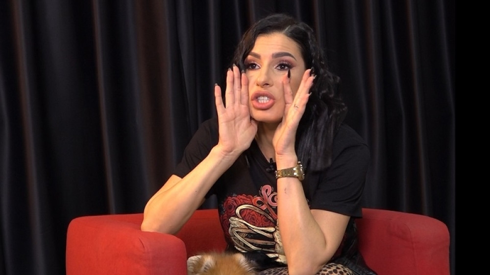 Mia Borisavljević, koja je u vanbračnoj zajednici sa svojim partnerom, otkriva zašto je ćutala o bebi (VIDEO)