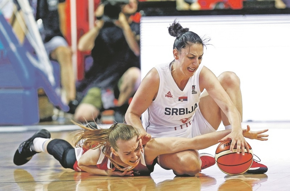 Virus? Ma Srpkinje ne znaju za strah!