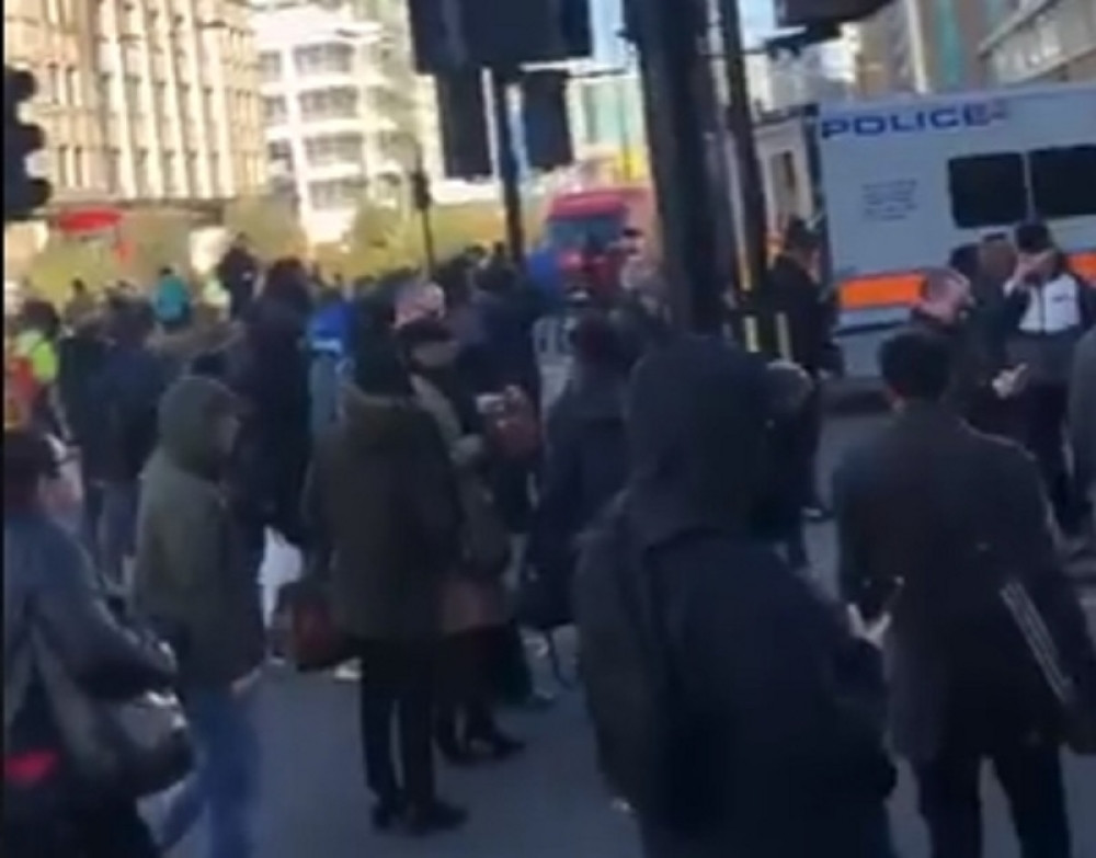 Nižu se optužbe za silovanja, sumnjivo bratstvo vrebalo studentkinje!