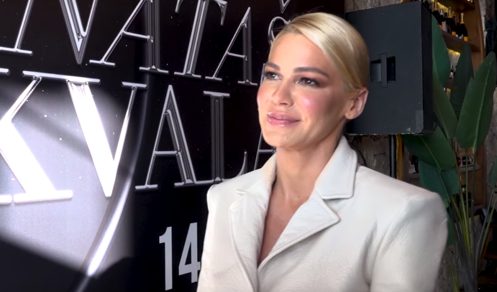 Nataša Bekvalac se obukla sva u roze, pa mnogima ispunila skrivene želje, a sebi ostvarila san iz detinjstva (FOTO)