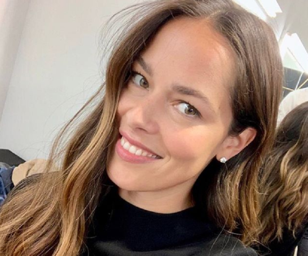 Ana Ivanović čak i "zakopčana" mnogima oduzima dah! (FOTO)