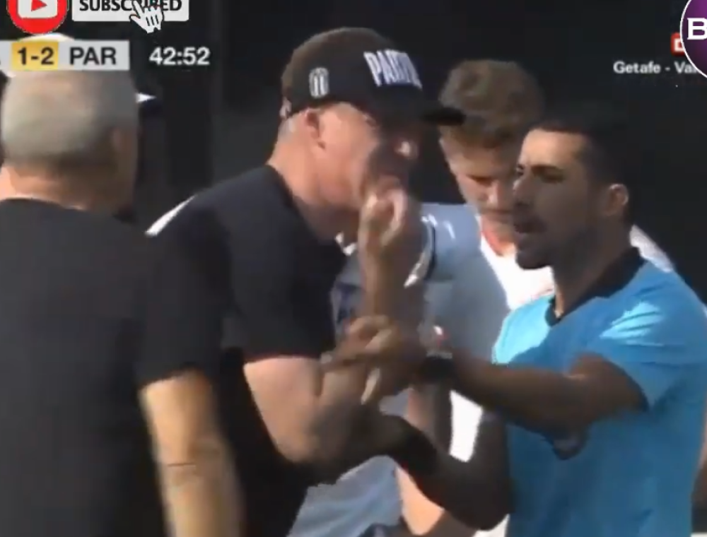 Dva crvena kartona za Partizan u nekoliko sekundi, ovo je sramota šta se dešava!