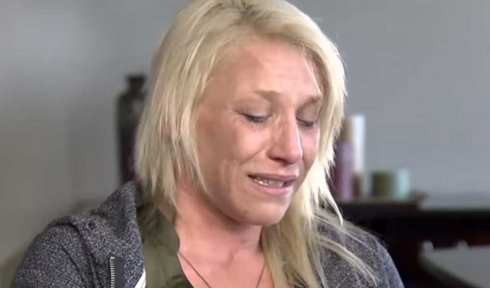 Dečaka (5) roditelji pretukli nasmrt, umotali u kesu, pa zakopali! Majka monstrum rida u suzama! (VIDEO)