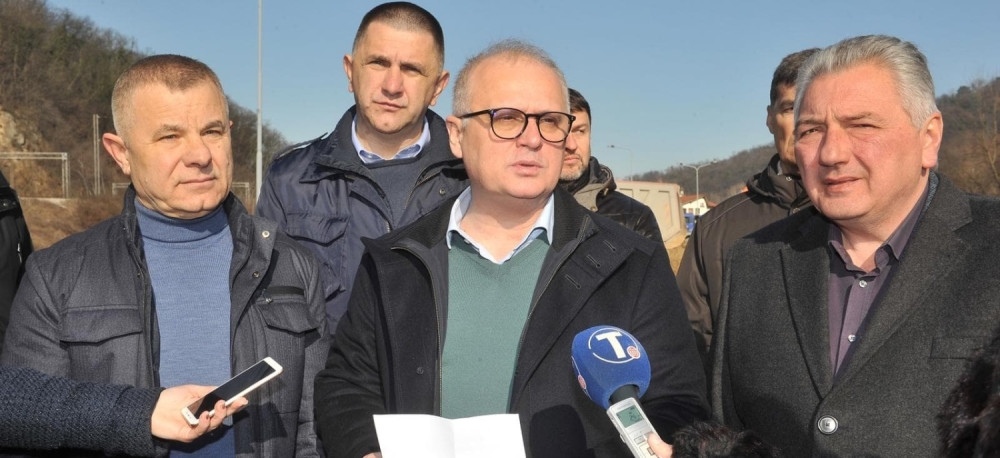 Vesić obišao radove u Bulevaru patrijarha Pavla