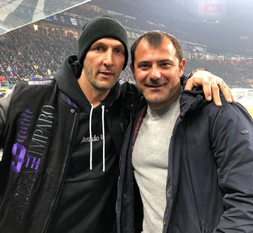 Trener Crvene zvezde Dejan Stanković stigao da uživo pogleda derbi u Milanu (FOTO)