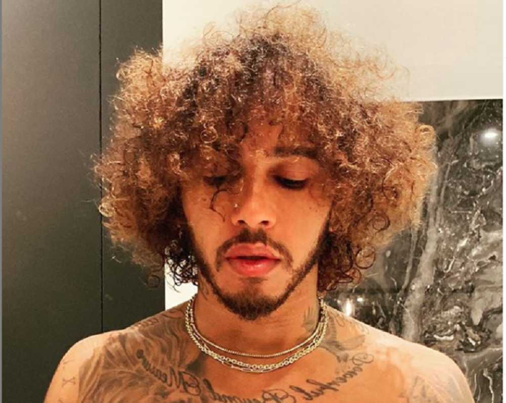 Luis Hamilton isklesan do perfekcije - žene se tope (FOTO)