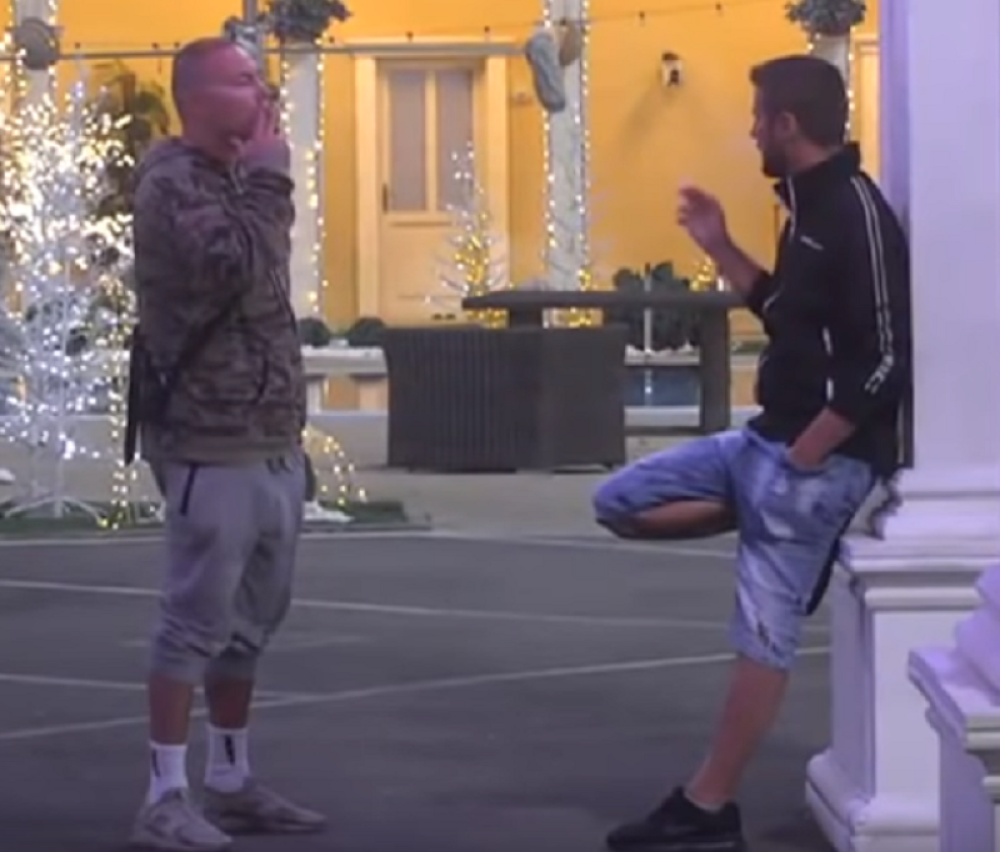 Marko Miljković i Brendon razmenjivali nežnosti na krevetu: Zadrugari u neverici! (VIDEO)