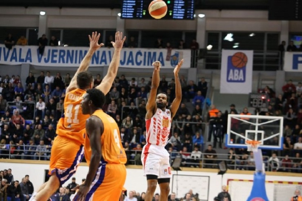 Pred početak završnog turnira u Nišu, Amerikanci dobili srpske pasoše