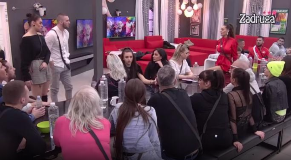 Janjuš i Ana Korać imali se*s u kupatilu! "Kamera je sve zabeležila, pustite snimak" (VIDEO)