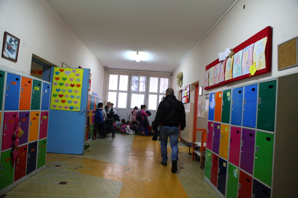 Zatvaraju se vrtići i škole, nastava se obustavlja od 12. do 21. februara