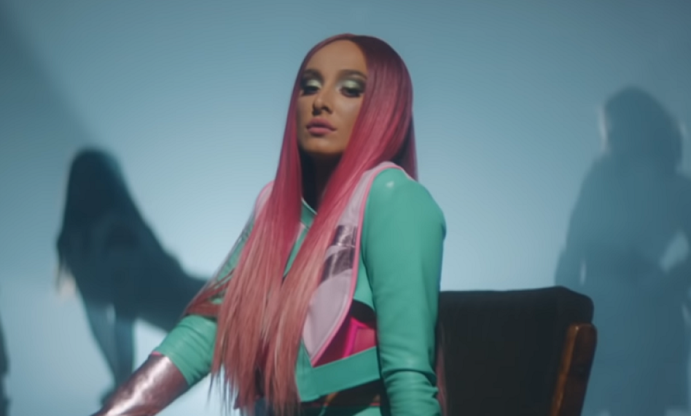 Luna Đogani priznala sa kim leži u krevetu i proslavlja Dan zaljubljenih: Ne možete ni da pretpostavite! (FOTO)