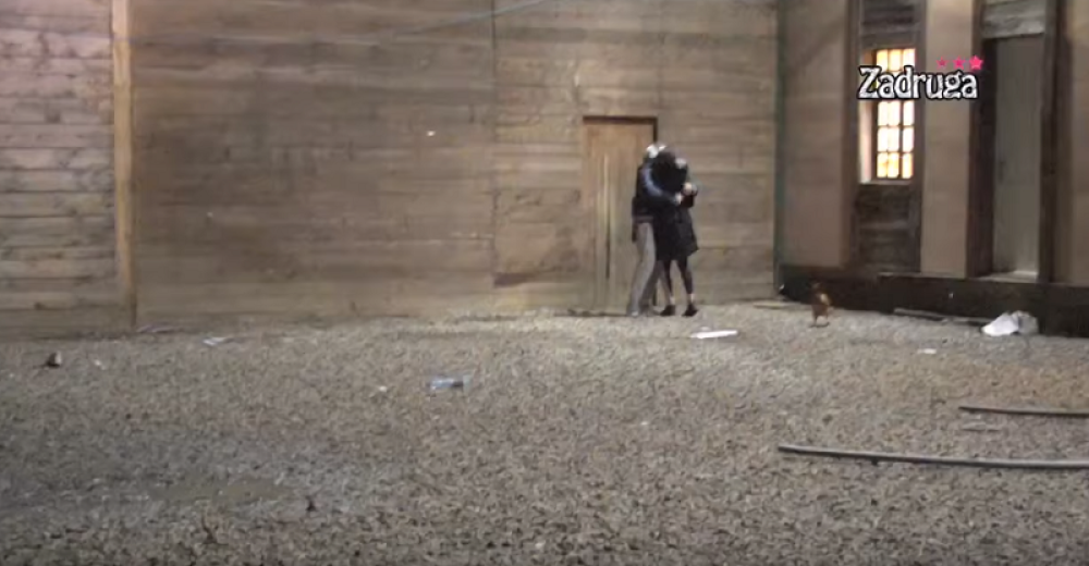 Takmičarka pokušala da pobegne iz "Zadruge", želela da razvali vrata!