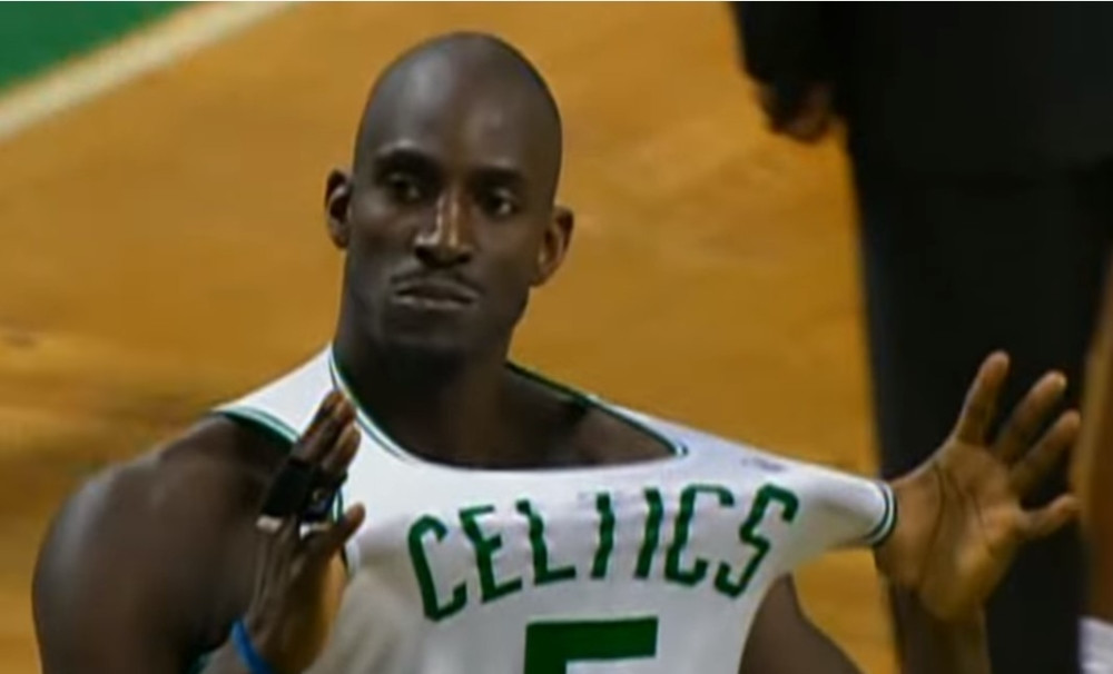 Boston povlači Garnetovu "peticu"