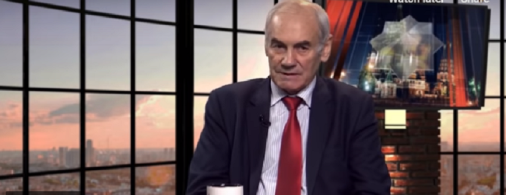 Hitler je pobegao u....