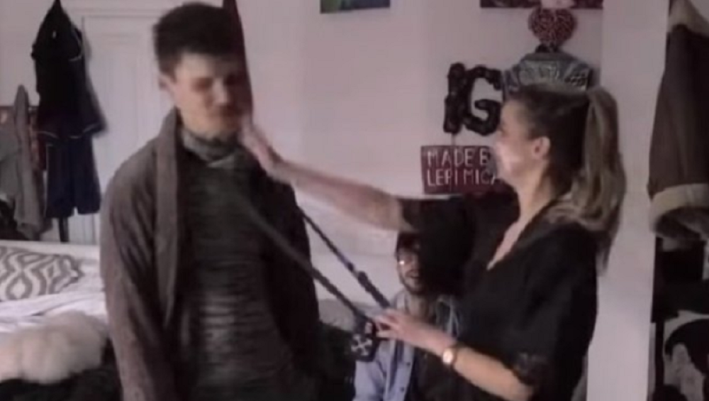 Pale brutalne šamarčine u Zadruzi! Iva uhvatila za bubicu i odalamila ovog Zadrugara! (VIDEO)