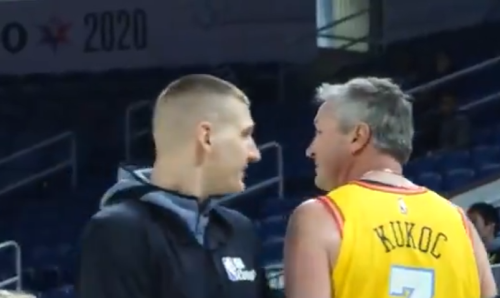 Srbin se uneo košarkaškoj legendi u lice, gurnuo ga ramenom, pa mu poručio da se uozbilji (VIDEO)