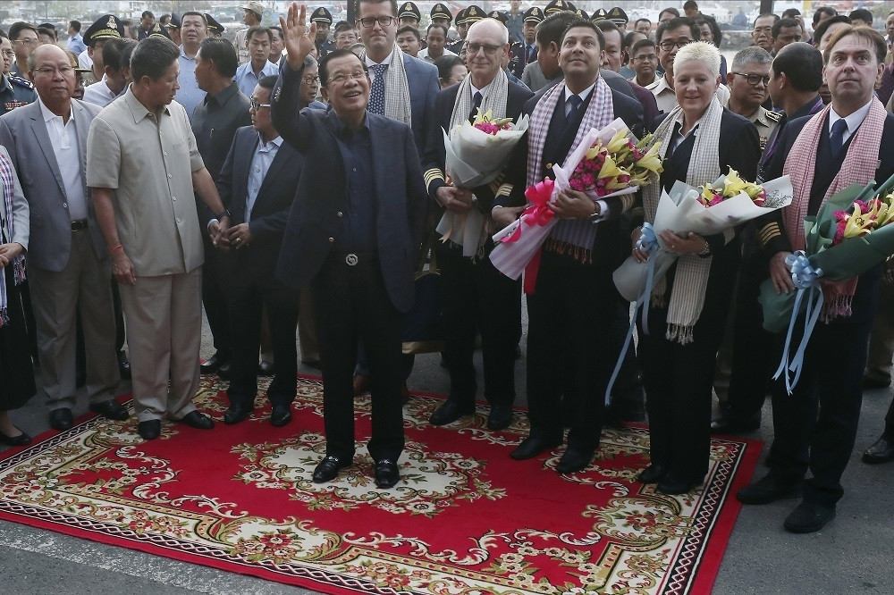 Pet zemalja ih odbilo, bežali od njih kao da su gubavci, a jedan čovek je pokazao koliko je sve jedna velika laž! (VIDEO)