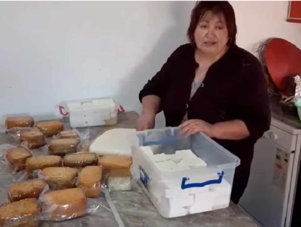 Seka iz Bora zarađuje 4.000 evra mesečno: Spava samo 4 sata dnevno, a ovim proizvodima osvaja tržište