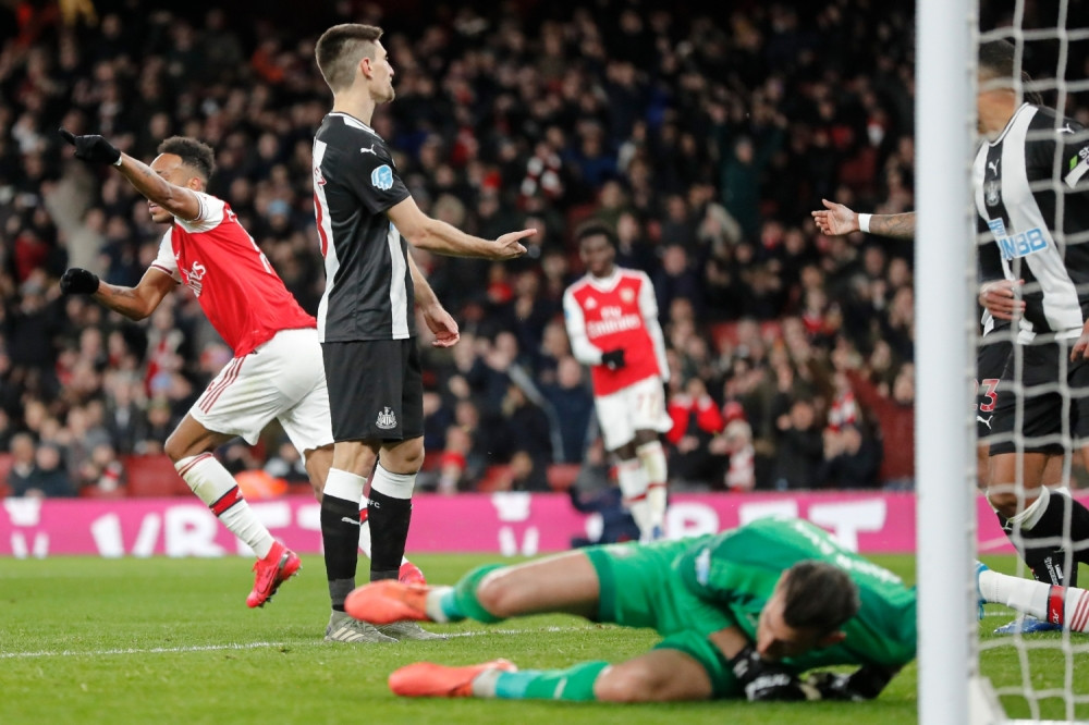 Arsenal razbio Njukasl, Totenhem jedva do pobede u Birmingemu (VIDEO)