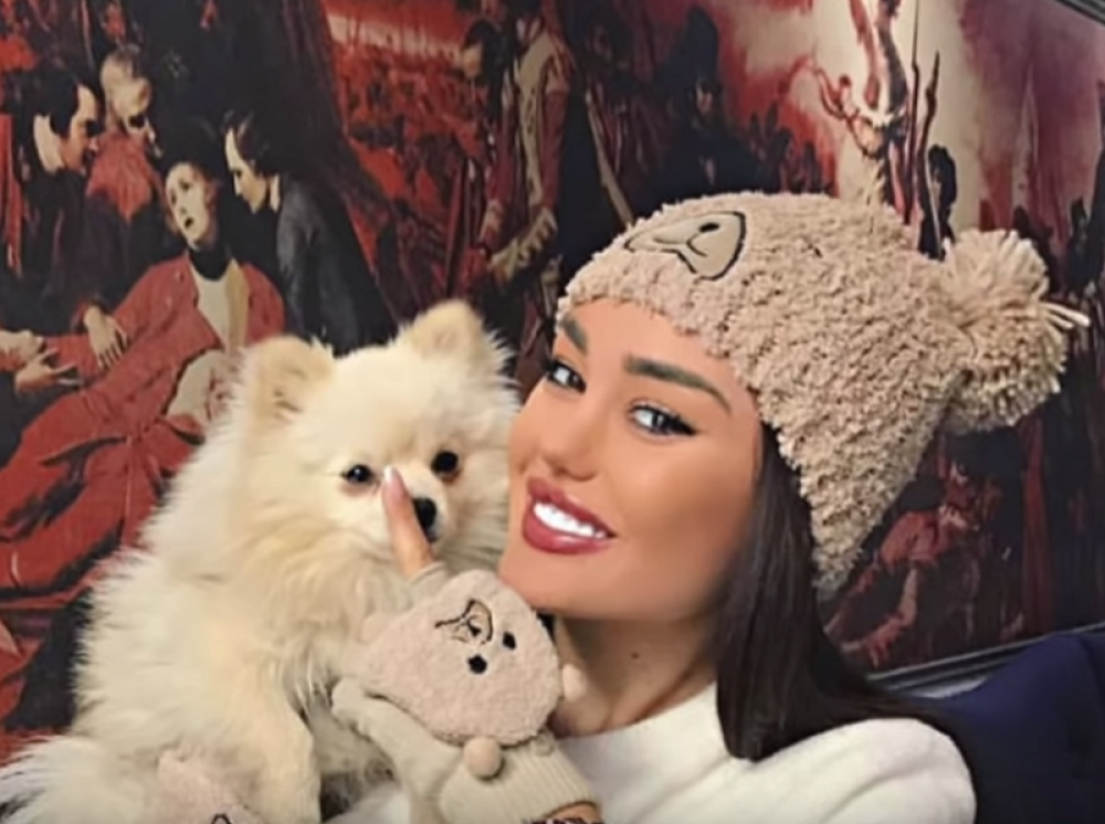 Pogledajte kako je Ana Korać izgledala pre svih estetskih operacija: Zgranućete se! (FOTO)