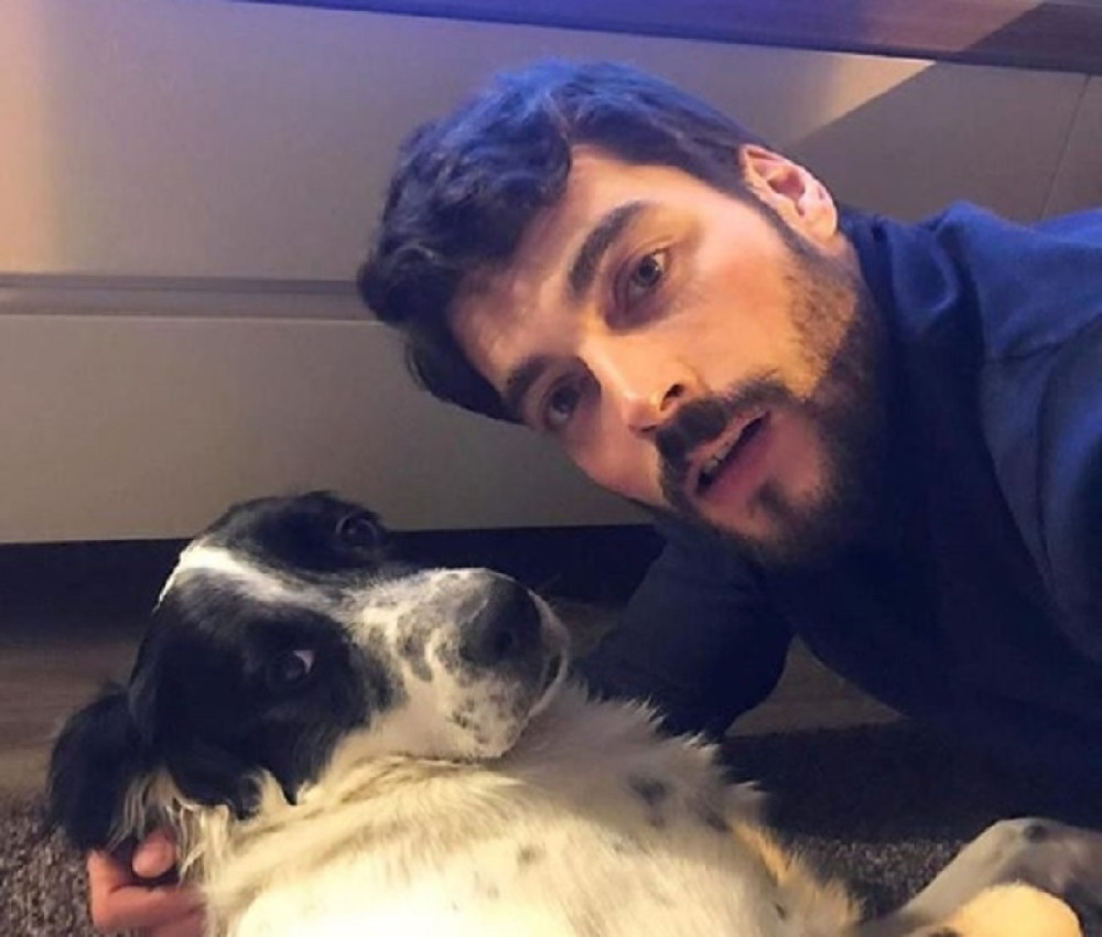 Turskog glumca ostavila devojka jer nije odolevao flertovima na Instagramu: Evo šta je zavdonik Akin uradio da je vrati!