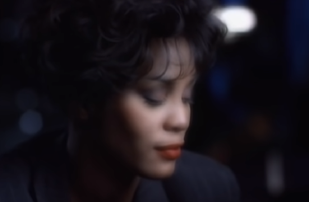 Detalji obdukcije Vitni Hjuston - Konzumirala 9 različitih vrsta droge, a ova činjenica će vas šokirati!