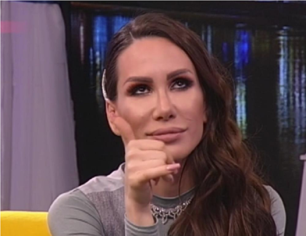 Nikolija Jovanović usred lajva nije znala da odgovori na pitanje koje znaju deca od pet godina!