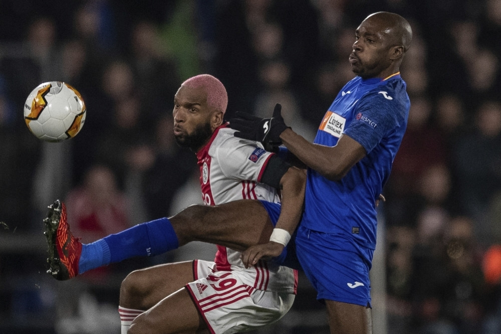 Babel priredio malu predstavu na terenu imitirajući protivničkog igrača (VIDEO)