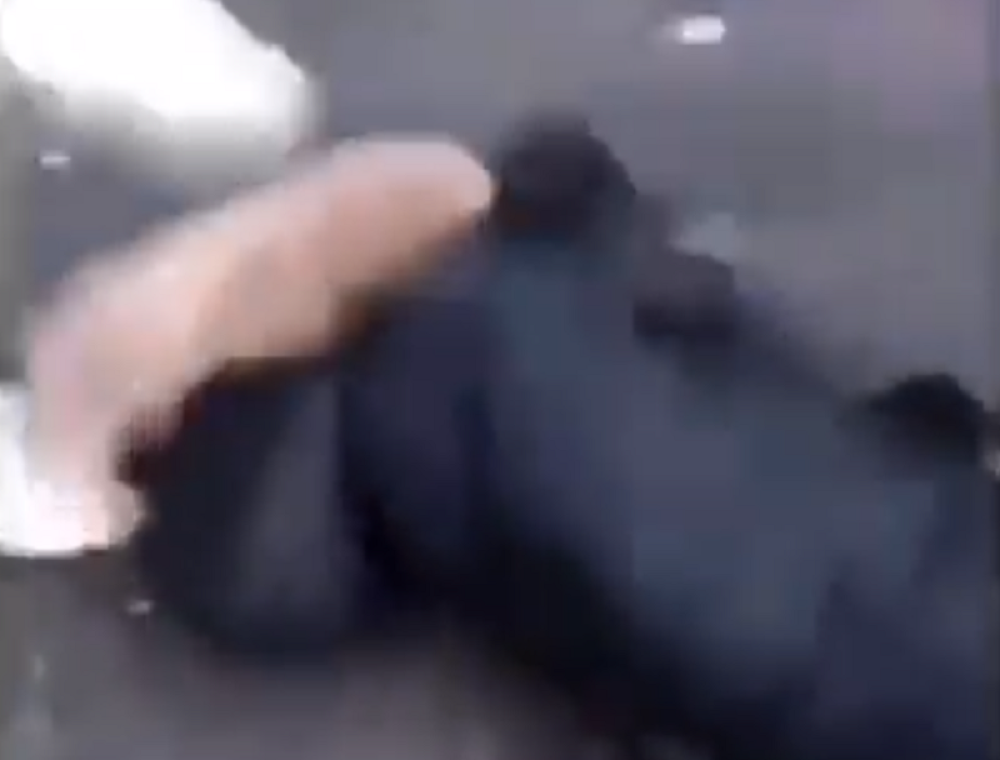 Migranti unakazili devojku, deci vršili nuždu u usta! (UZNEMIRUJUĆI VIDEO)