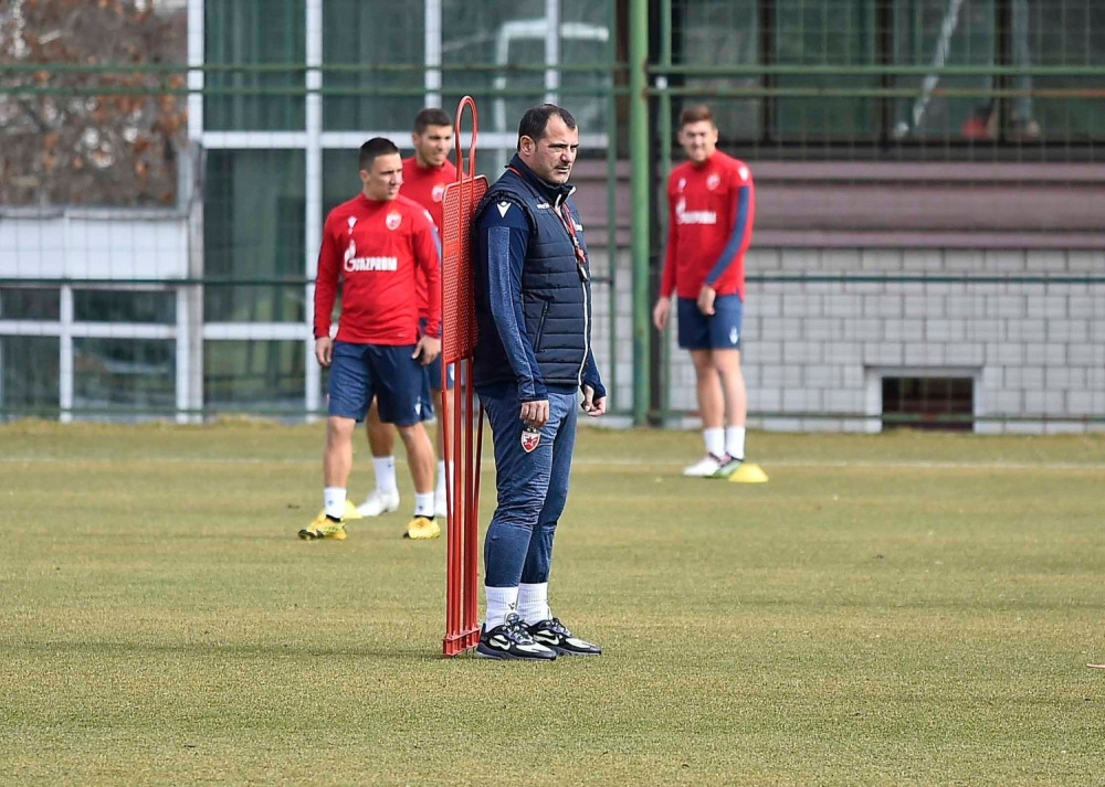 Derbi u Beogradu, Partizan na teškom ispitu, uzbudljiv meč u Nišu