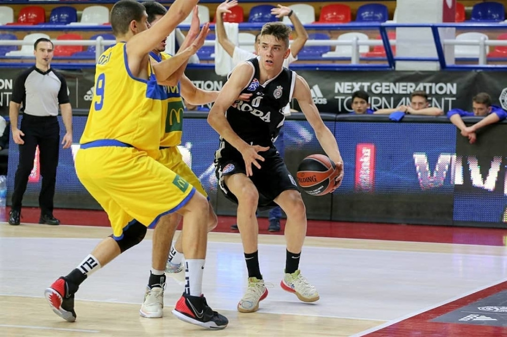 Partizan uspostavio kontrolu u drugom poluvremenu za ubedljivu pobedu protiv Makabija (FOTO)