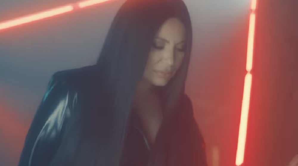 Posle tri godine braka, poznatoj pevačici muž poginuo a ona ostala sama sa sinom: "Nisam imala da jedem, delila sam krompir sa komšinicom!"