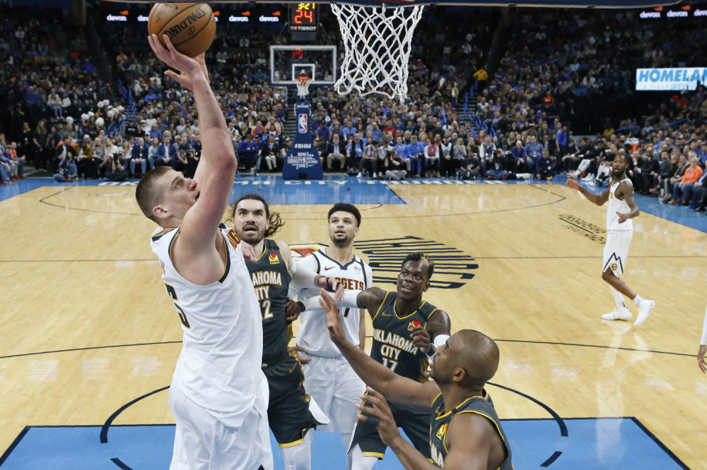 Ovim potezom Jokić je izludeo rivala kome se još uvek vrti u glavi (VIDEO)