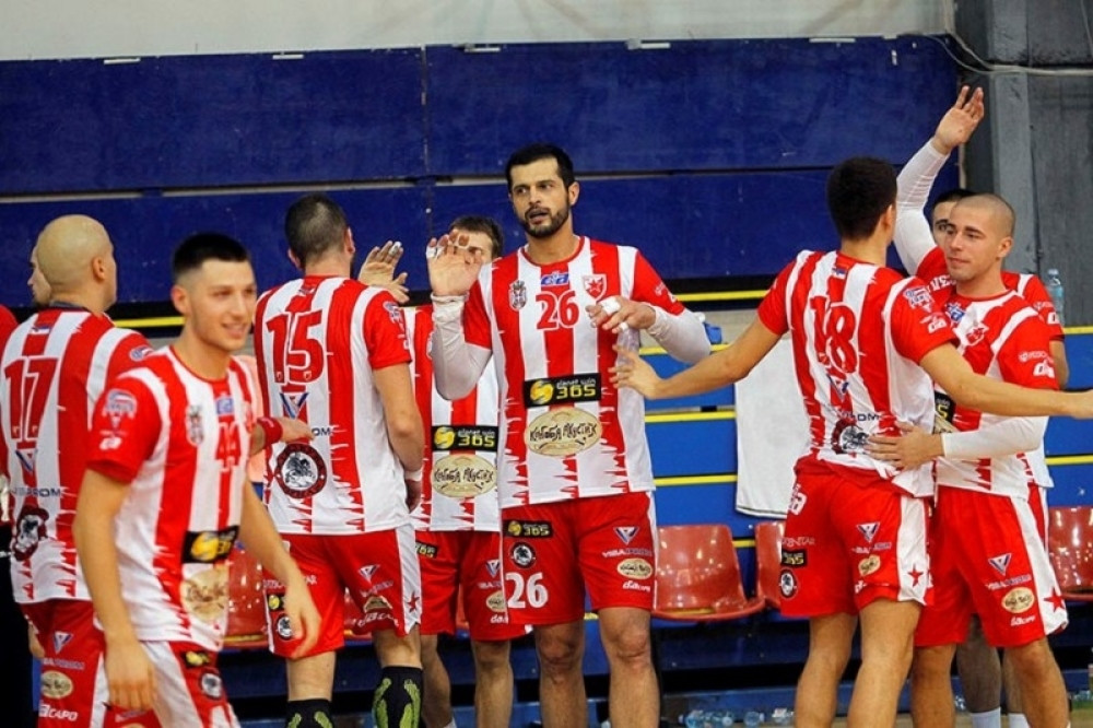 Crvena zvezda ostala bez trenera, mladi strateg podneo ostavku