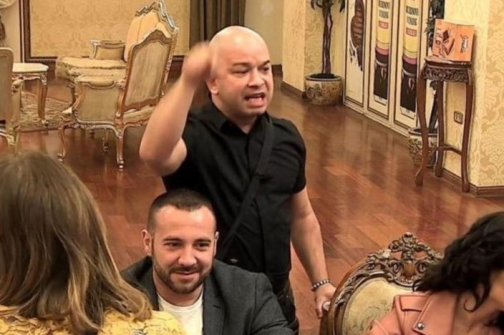 Mili doživeo nervni slom: Bacao i rušio sve pred sobom!