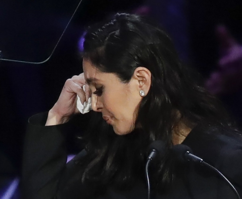 Danas bi se u porodici Brajant slavilo, Vanesa umesto toga tuguje za Kobijem (FOTO)