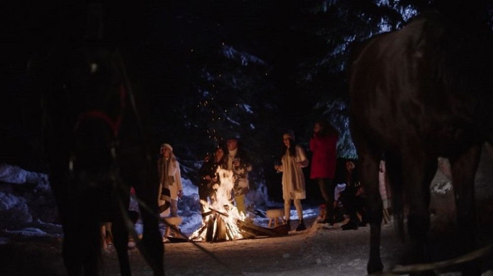 Članove "Miligrama" umalo pregazili konji za vreme snimanja spota (FOTO)