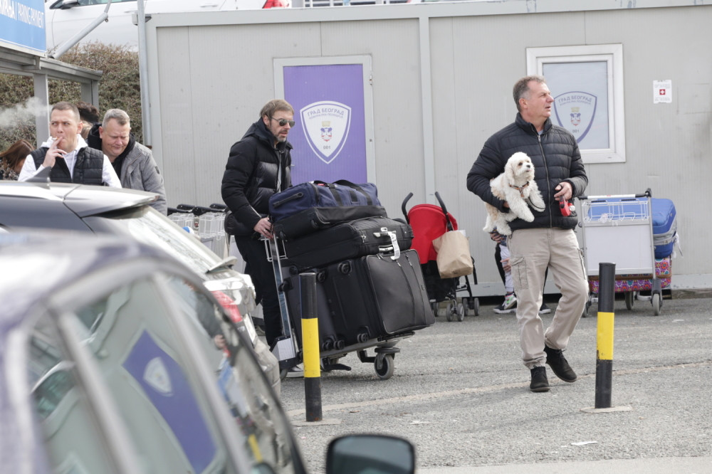 Sneža i Uliks se vratili u Beograd?!