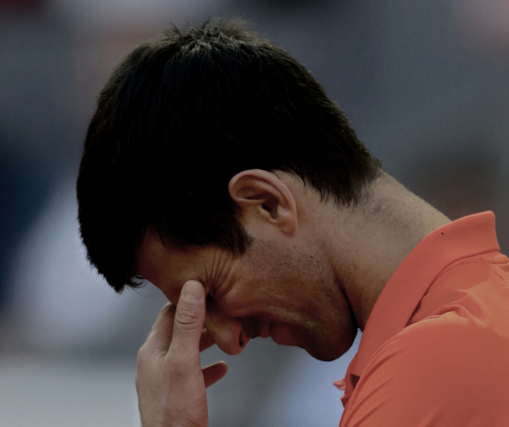 Novak ostario preko noći, izgleda užasno - veliki podočnjaci i čelo puno bora (FOTO)