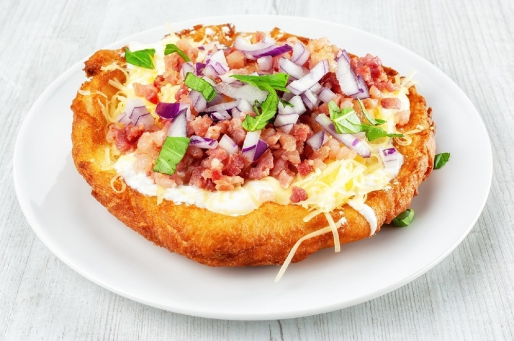 Čuveni langoš po originalnom receptu! (RECEPT)