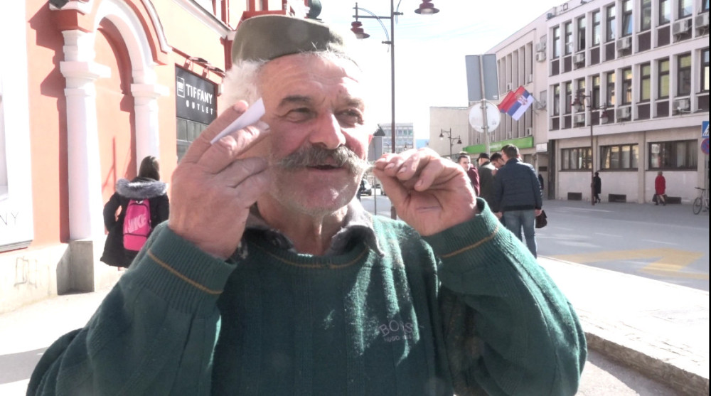 Ovako se srpski seljaci bore protiv novog virusa (VIDEO)