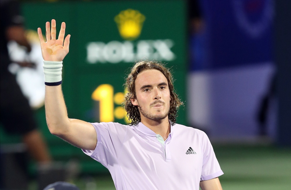 Ona je upala na konferenciju Cicipasa i ušla u burnu raspravu sa Grkom: "Daj mi konkretna imena!" (VIDEO)