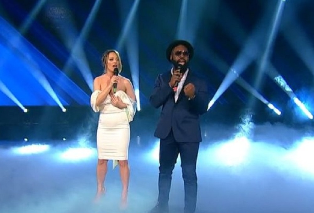 Tijana Bogićević sa suprugom Amerikancem otvorila "Beoviziju"! (FOTO)