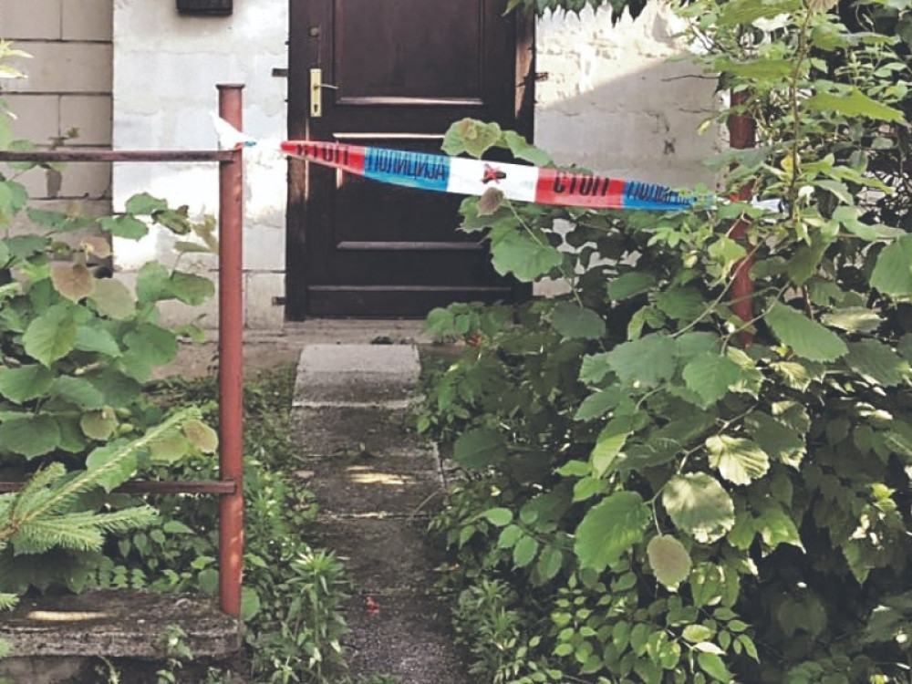 Izvukao je pištolj, uperio u njega i...Mladić iz Kaluđerice na meti lokalnog kriminalca zbog "izmišljenih" 500 evra!