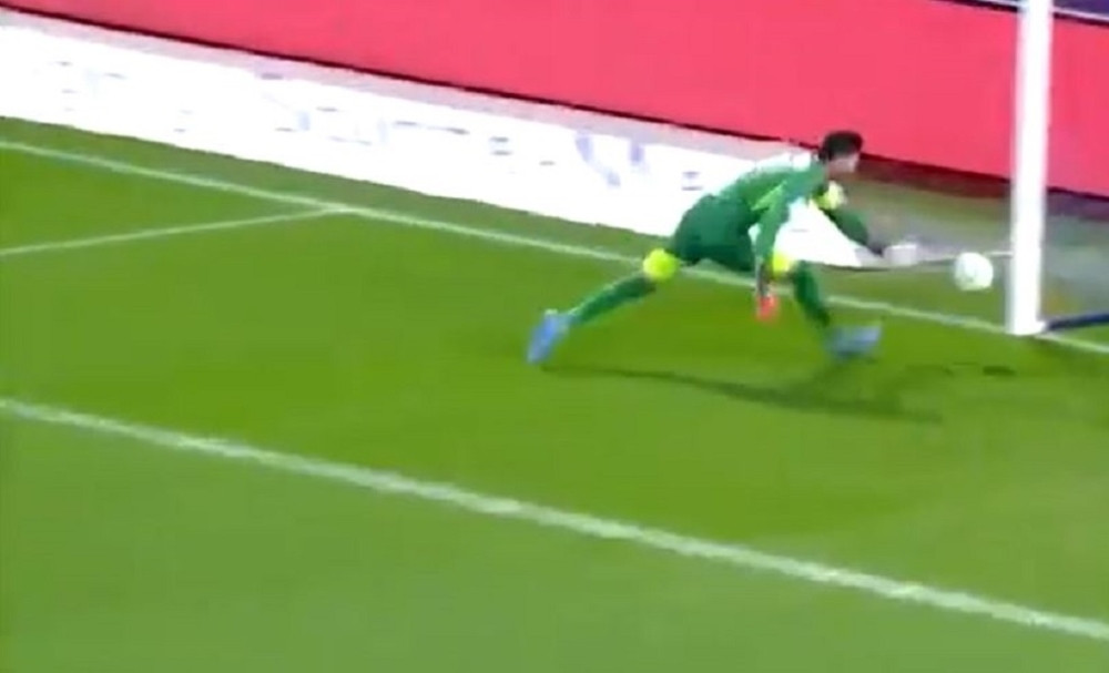 Golman sam sebi zabio gol (VIDEO)