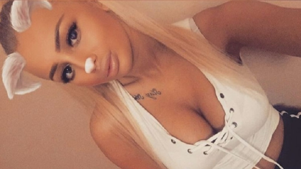 Sada je poznata rijaliti zvezda Zadruge, a nekada je ovako izgledala! Da li je prepoznajete?