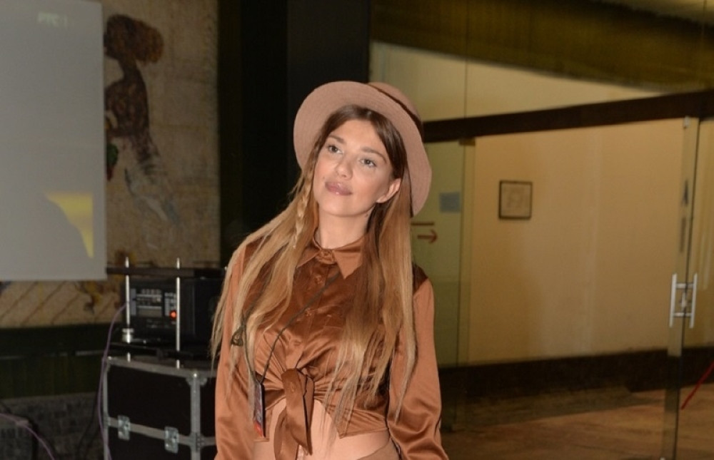 Kija Kockar u nesvakidašnjem izdanju! Pevačica oduševila objavom!