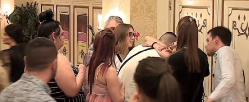 Izbacuju je iz vile!? Ukućanka napravila haos, ovo je slučaj za psihijatra: "Ona je luda!"